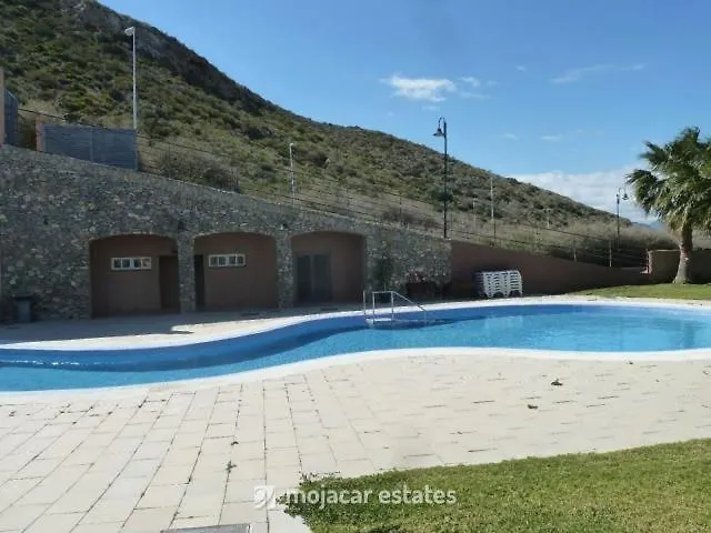 Apartamento Playa דירה *